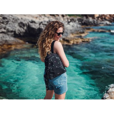 Kako je potekalo fotografiranje poletne kampanje v Grčiji?