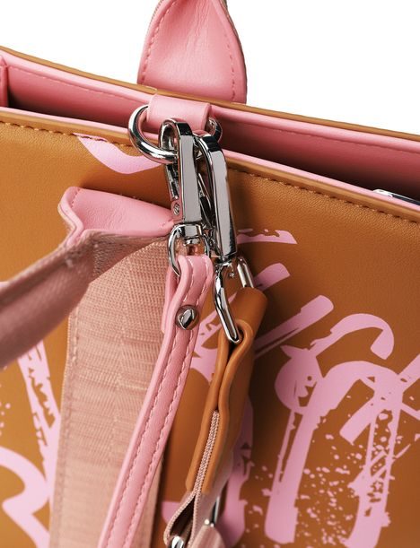 Wennie Grafitti Brown