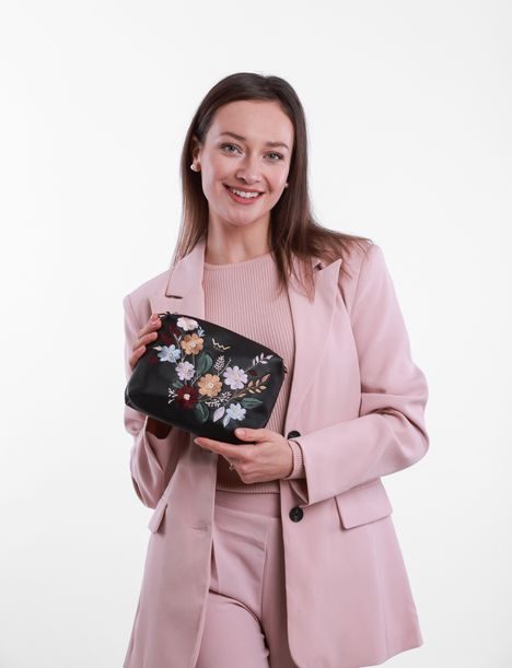 Coalie Flowers Black