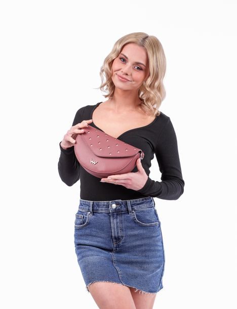 Tricia Dotty Powder Wine