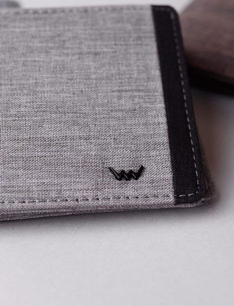 Cruell Light Grey