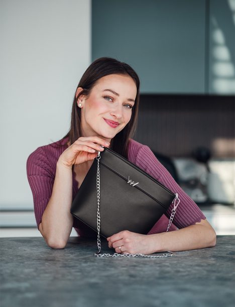 Verica Black