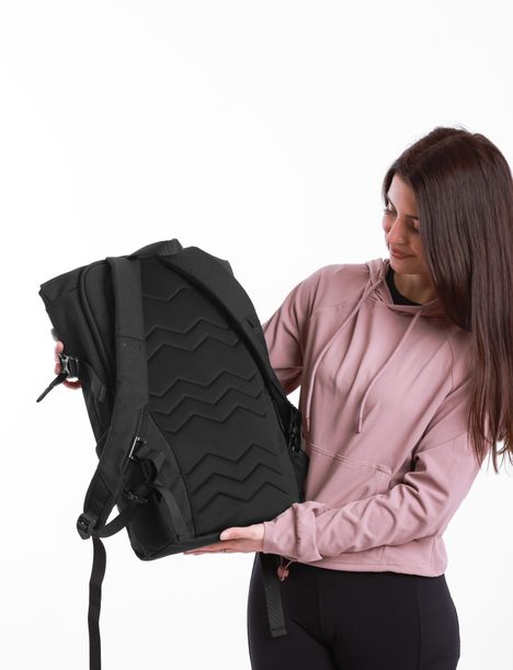 Tayte Small Black