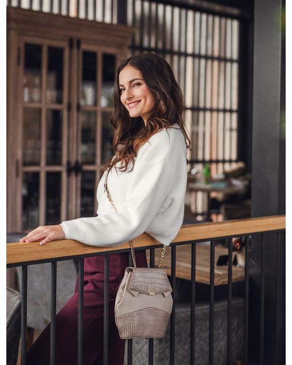 Selena Beige