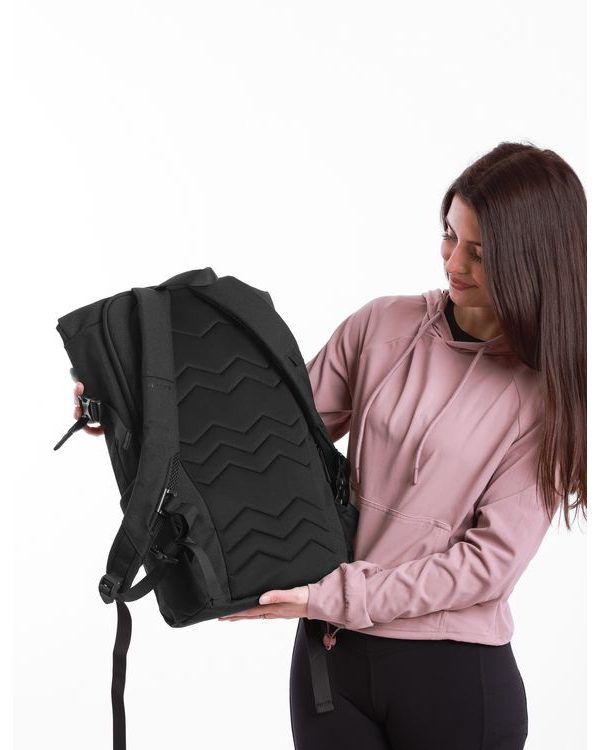 Tayte Small Black