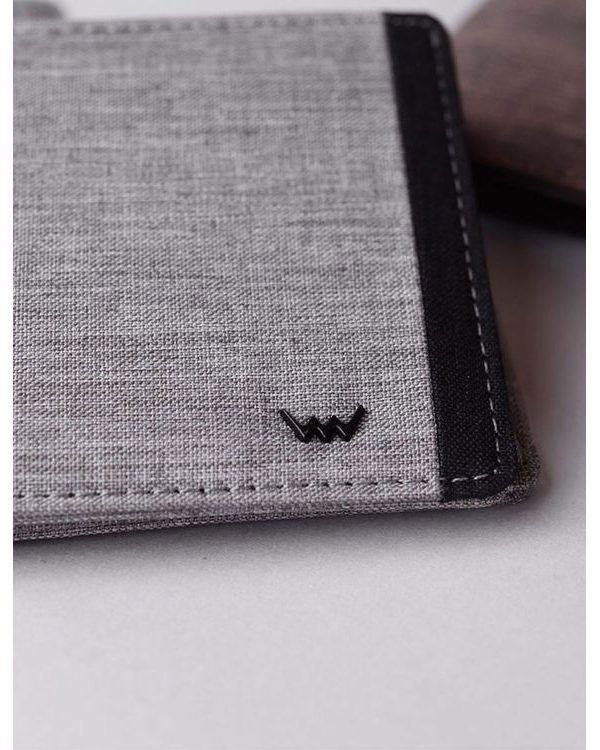 Cruell Light Grey