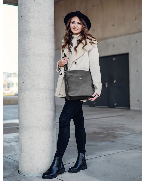 Neliss Grey