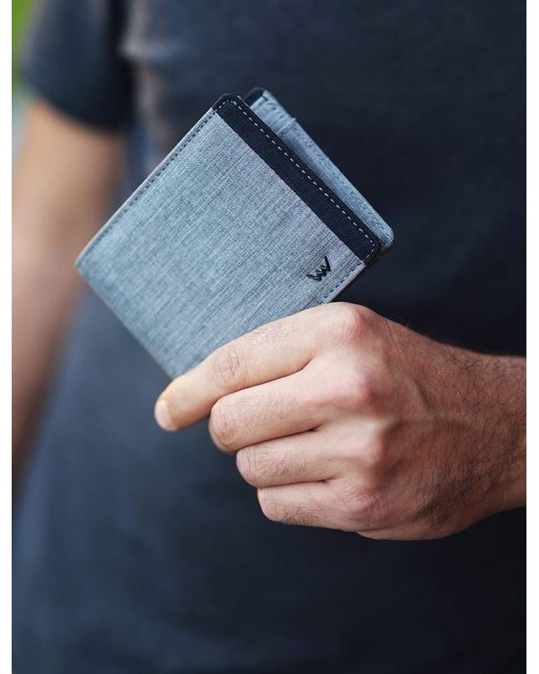 Cruell Light Grey