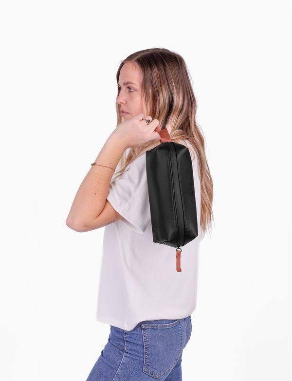 Mosse Middle Black