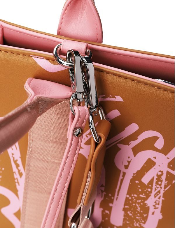 Wennie Grafitti Brown