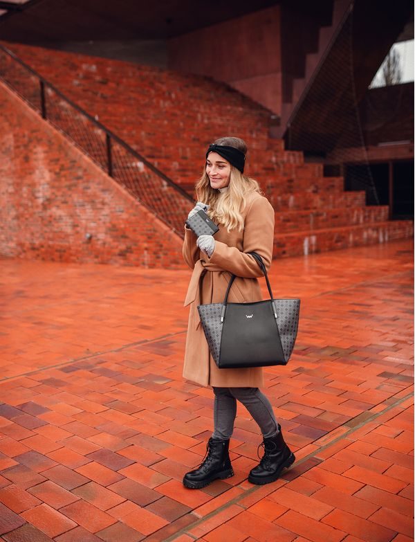 Marva Mini Black