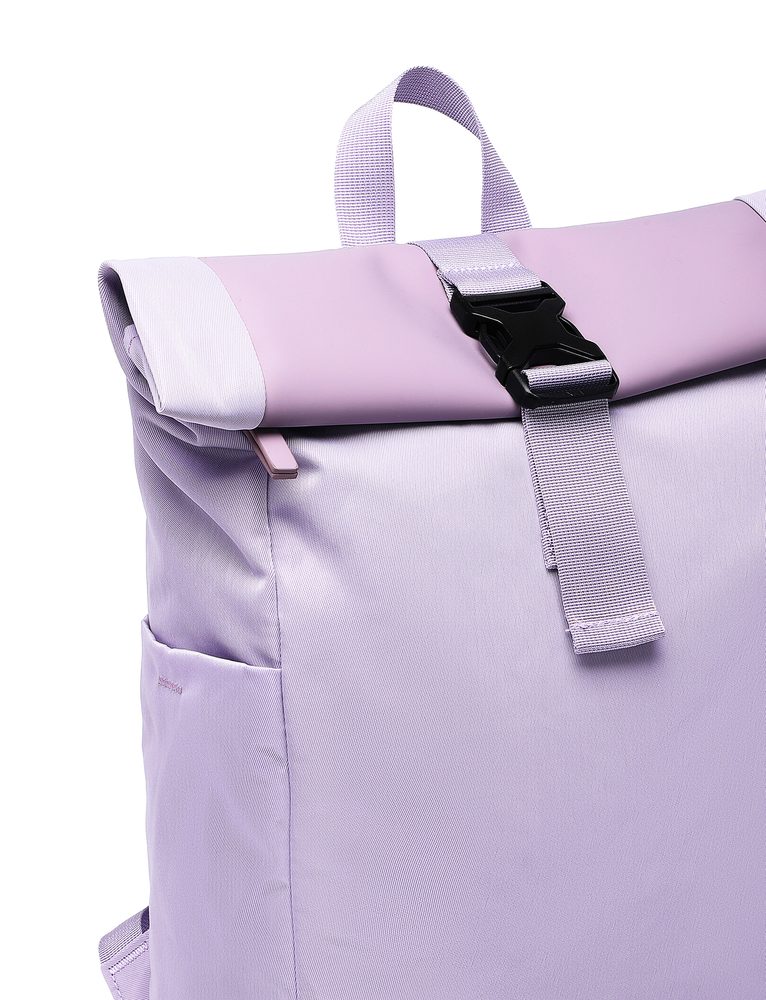 VUCH Virion Purple.

Podstavljena leđa i naramenice
Vodootporni materijal i zatvarači
Traka za pričvršćivanje na kofer
Odvojeni unutarnji pretinac za laptop
Mali džep na naramenici za dragocjene sitnice
 Ruksaci
Praktičnost, udobnost i funkcionalnost.