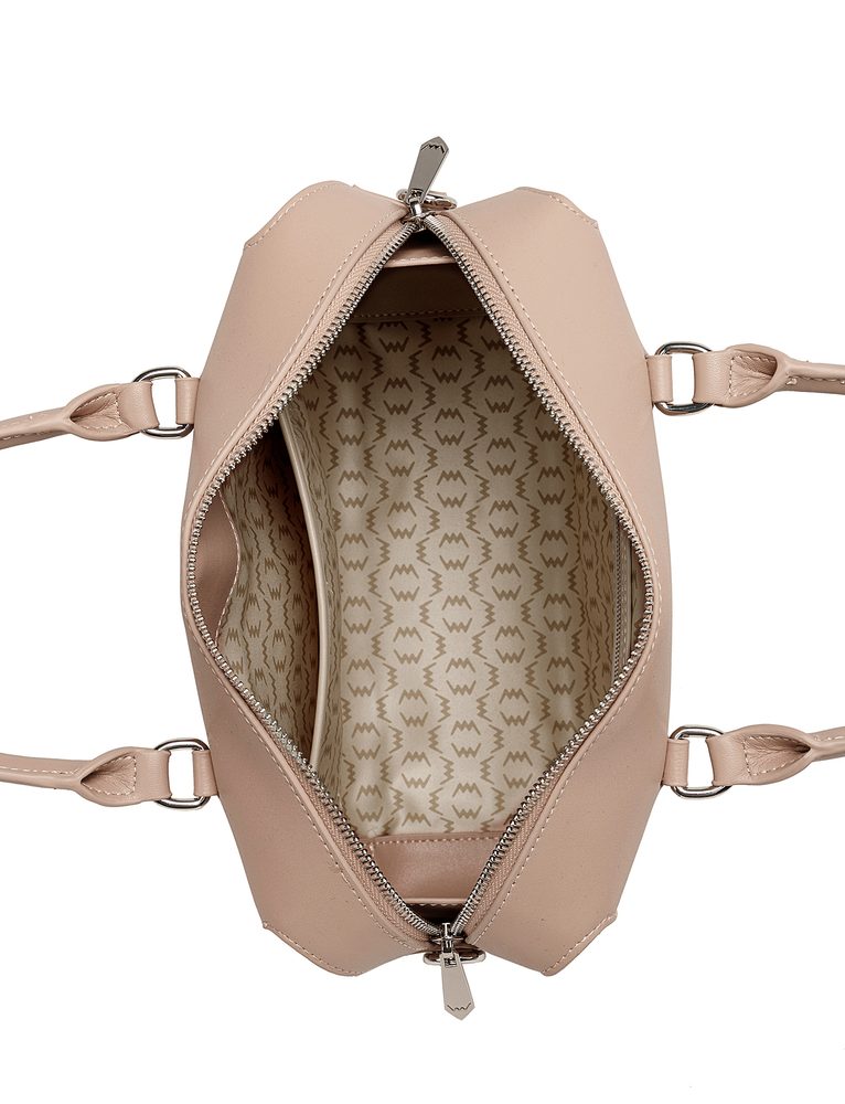 VUCH Coraline Beige.

Torba od vlaknaste kože
Jednostavan i čist dizajn
Glavno zatvaranje na zatvarač + preklop na skriveni magnet
Odvojivi crossbody remen

  Kožne torbice
„Za sve je jednom prvi put.