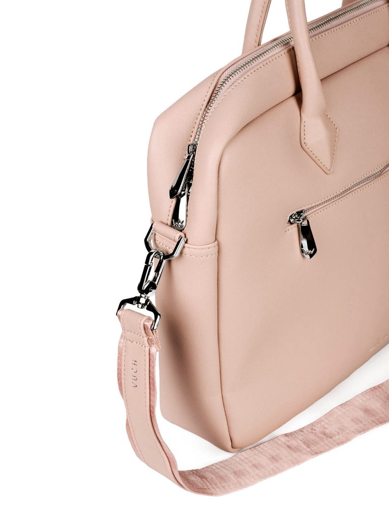 VUCH Oresta Beige.

Glavno zatvaranje patentnim zatvaračem
Unutarnji prostor podijeljen je na dva dijela
Unutarnji pretinci i džep s patentnim zatvaračem
Vanjski džep s patentnim zatvaračem
Najlonski remen
 TORBE ZA LAPTOPE
Želite li sigurnost svog prijenosnog računala i izbjegavanje ogrebotina?
 