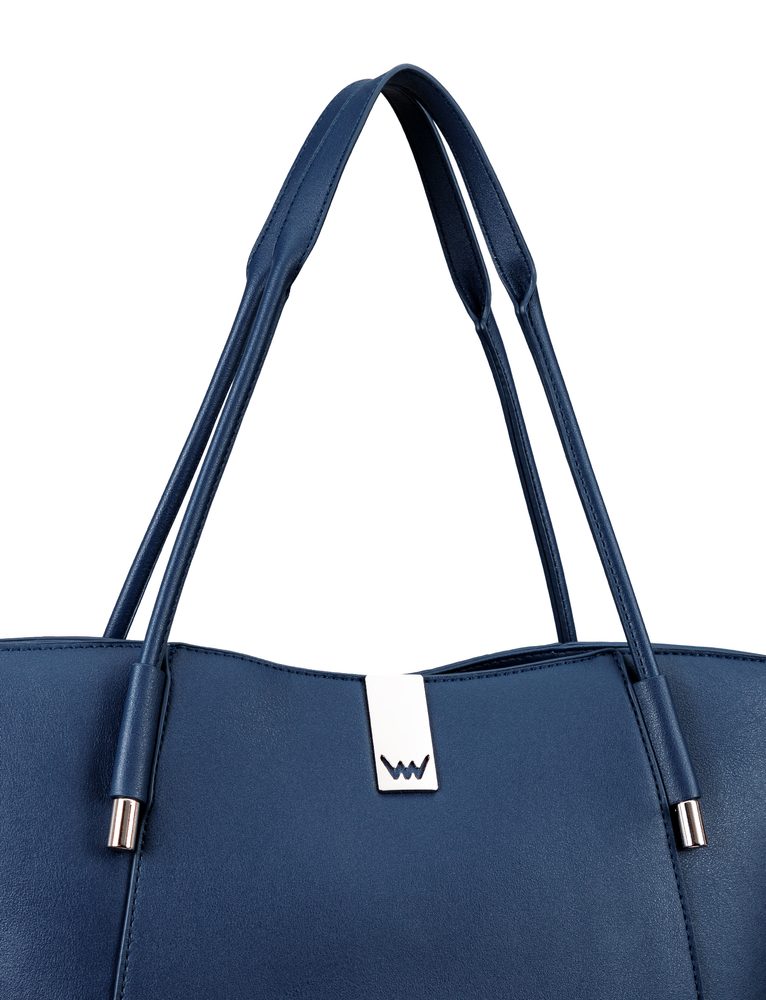 VUCH Laurie Simply Blue.

Velika torba s čvrstim dnom
Potpuno se zatvara patentnim zatvaračem, ništa za znatiželjnike
Duge udobne ručke odgovaraju i podlaktici i ramenu
 SimplyV 
Simple Vuch komadi, Simple Vuch!
Bezvremenska, minimalistička i elegantna.