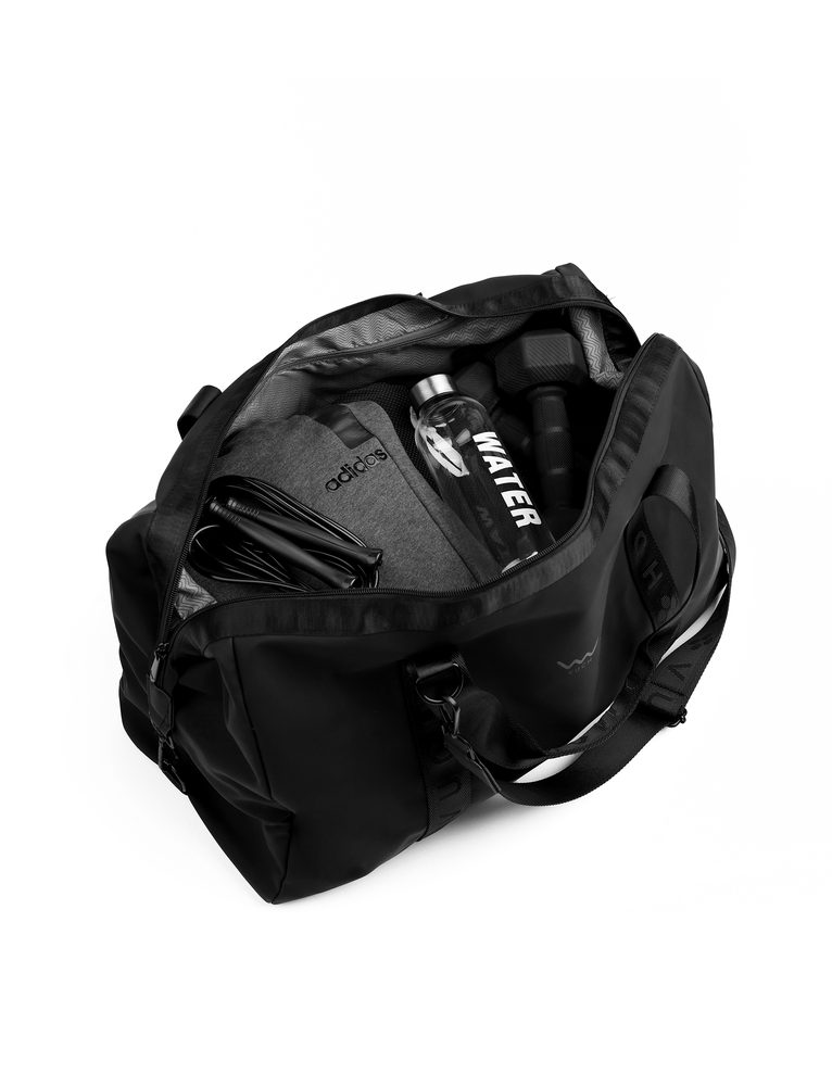 VUCH Deyna.

Pogodns kao putna ili sportska torba
Podesiva naramenica
Puno unutarnjih džepova
Materijal, jednostavan za održavanje
 Putne torbe
„Tražite pratnju s kojom ćete na putovanju činiti nerazdvojan par?