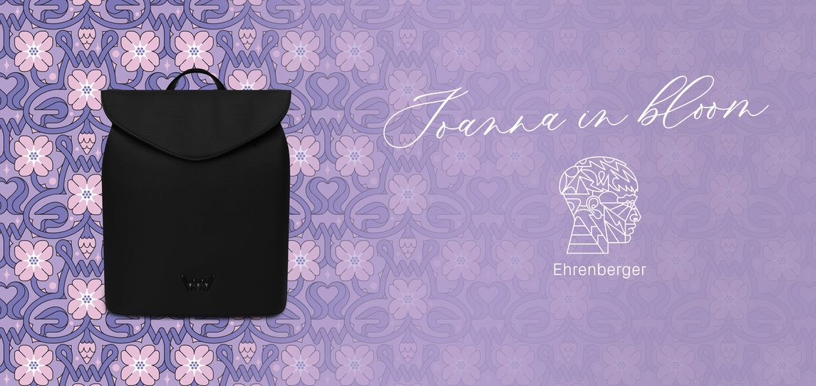 Joanna in Bloom Malus