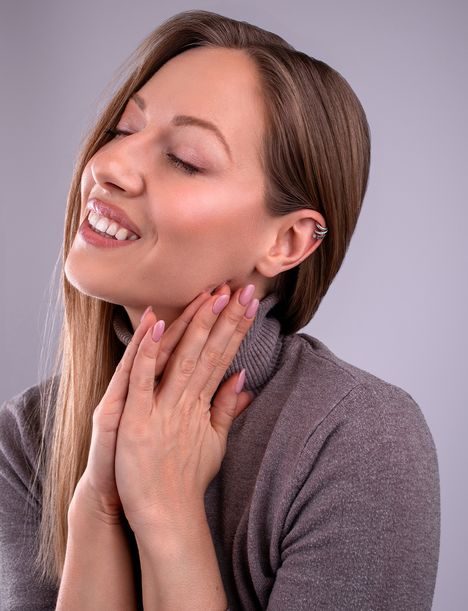 Naušnica Thal Silver