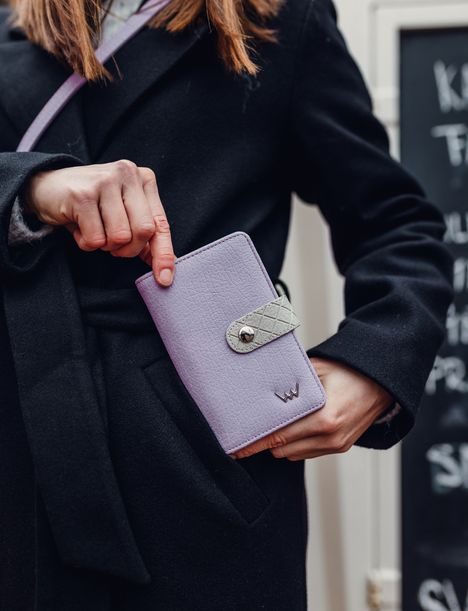 Maeva Diamond Violet