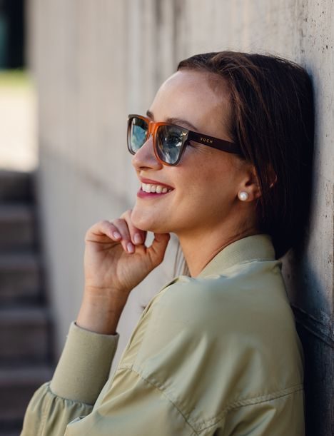 Ferdy Vertical Brown