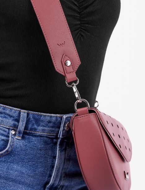 Tricia Dotty Powder Wine