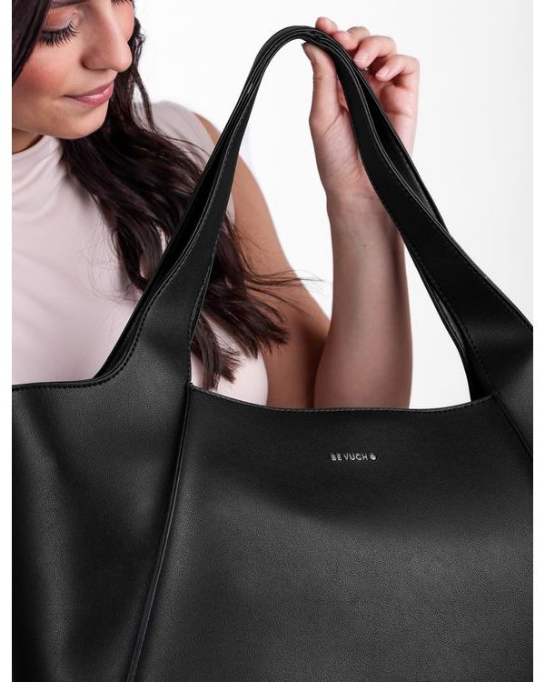 Calyste Black