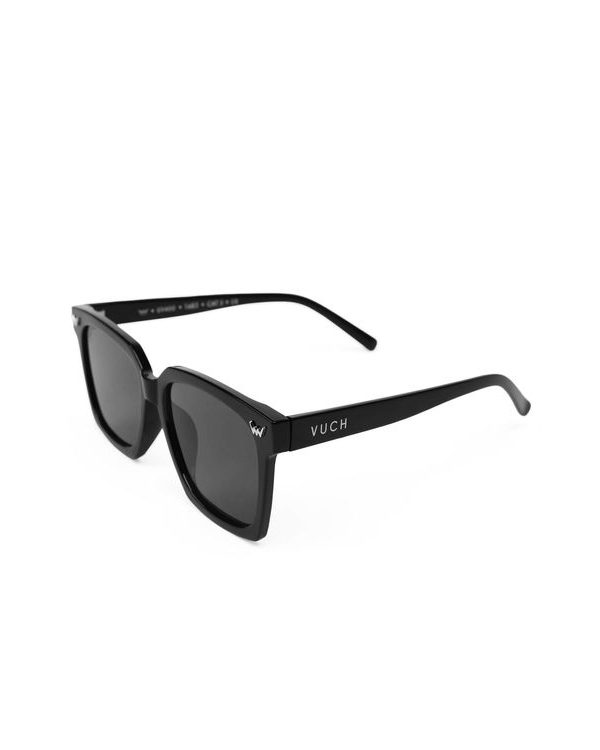 Maveny Black