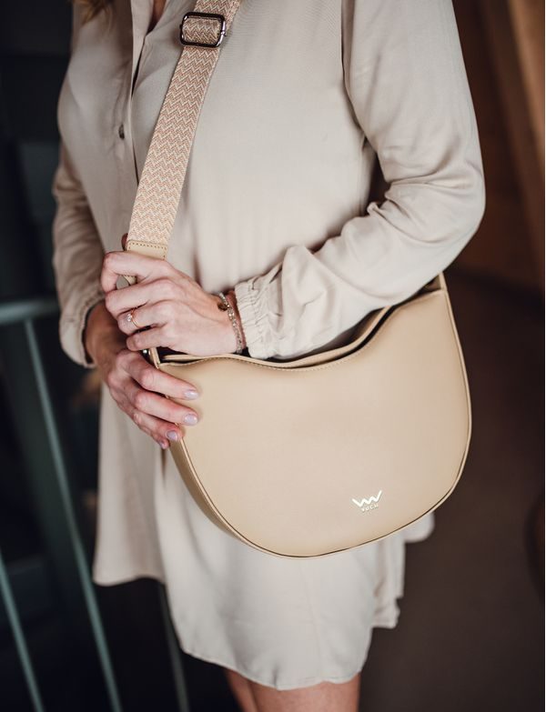 Carys Creme