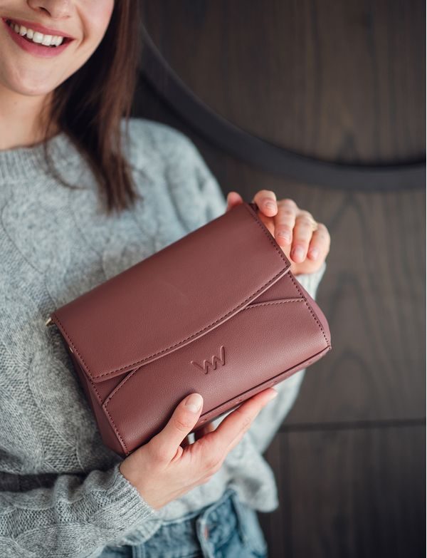 Danita Mini Wine Red