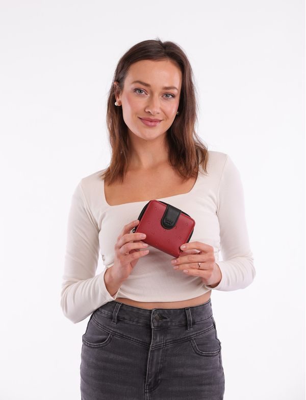 Fabiola Red