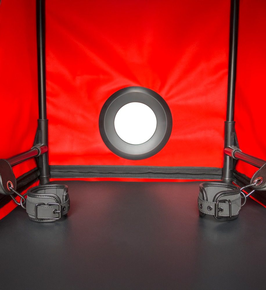 Bukkake Black a Red Secret Dome - Obrázek 7