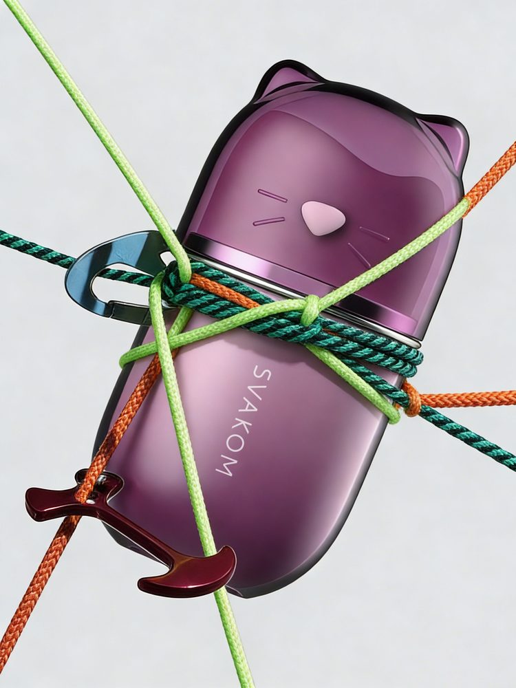 Svakom Klitty Dual Action Licking & Suction Stimulator Dusty Lavender (obrázek 17)