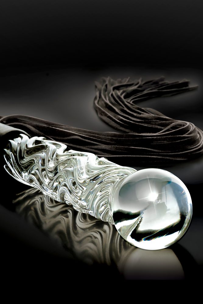 Icicles no. 38 Glass whip (obrázek 4)