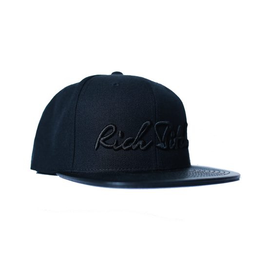 RICH BITCH SNAPBACK BLACK CAP