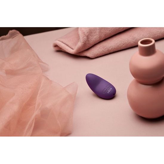 LELO Lily 3 Personal Massager Dark Plum