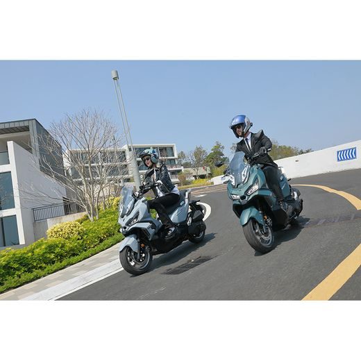 ADX 125I ABS TCS (R3)