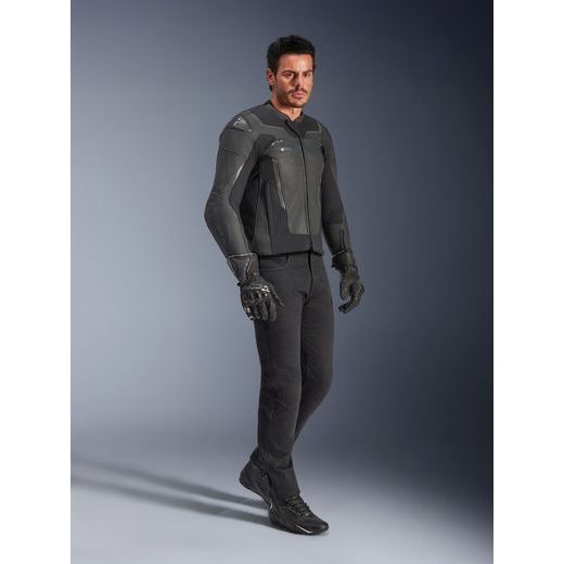 BUNDA GP FORCE V2, ALPINESTARS (ČERNÁ/ČERNÁ) 2026