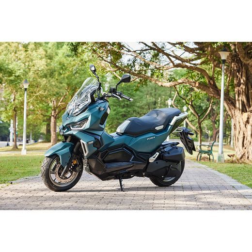 ADX 125I ABS TCS (R3)