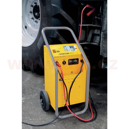 NABÍJEČKA/STARTOVACÍ ZDROJ 12/24 V GYS STARTIUM 680E, (MAX. STARTOVACÍ PROUD 380 A)