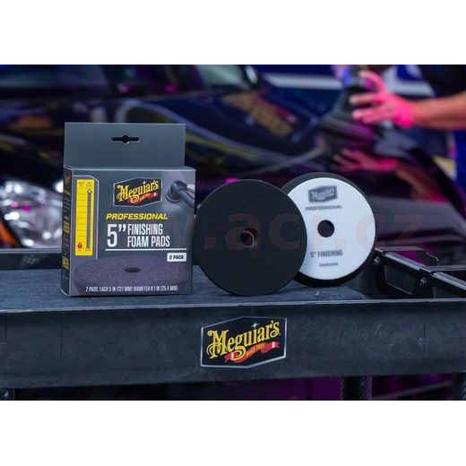 MEGUIAR'S PROFESSIONAL FINISHING FOAM PADS (5“) PĚNOVÉ FINIŠOVACÍ KOTÚČE, PRIEMER 5", 2 KUSY