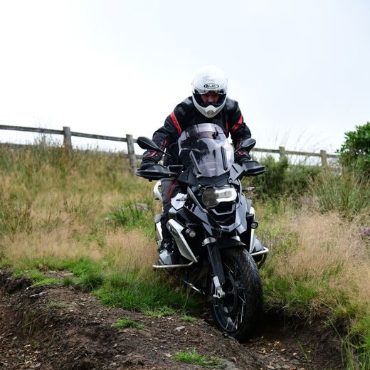 BUNDA MONTREAL 4.0 DRY2DRY™, OXFORD (ČERNÁ/ŠEDÁ/ČERVENÁ)