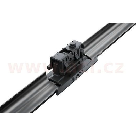 STĚRAČE BOSCH AEROTWIN 700 + 450 MM