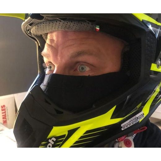 DEFLEKTOR DO CHLADNÉHO POČASIA NA NOS / UNIVERZAL