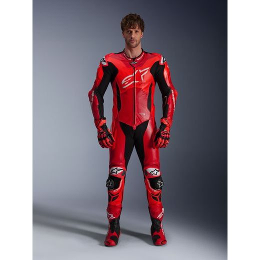 JEDNODIELNA KOMBINÉZA GP PLUS V4 SPRINT, TECH-AIR KOMPATIBILNÝ, ALPINESTARS (ČERVENÁ FLUO/ČERVENÁ/BÍLÁ/ČERNÁ) 2026
