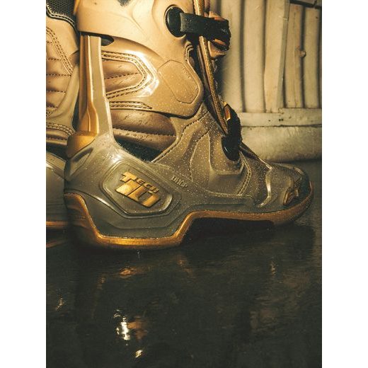 TOPÁNKY TECH 10 LIMITOVANÁ EDÍCIA AIR GOLD, ALPINESTARS (HNĚDÁ/ZLATÁ) 2026