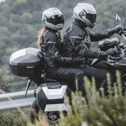 VRCHNÝ KUFOR NA MOTORKU SHAD SH51 D0B51200 HLINÍK