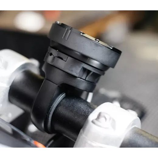 BEELINE MOTO II POWERED MOUNT INSERT NABÍJAČKA PRE MOTO II.