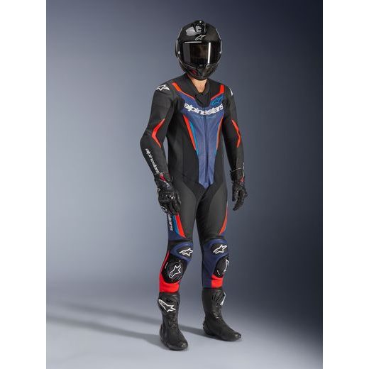 JEDNODIELNA KOMBINÉZA GP FORCE V2, ALPINESTARS (ČERNÁ/MODRÁ/ČERVENÁ FLUO) 2026