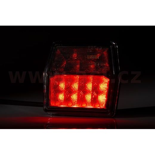 ZADNÍ SVĚTLO LED 99,7X92,7 MM 5 PIN BAJONET, L=P