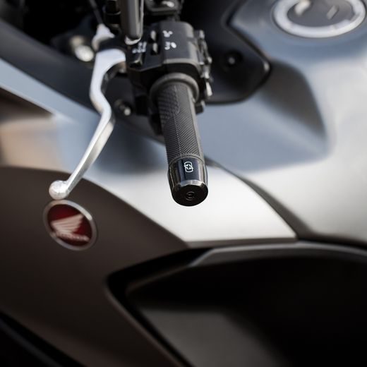 ZÁVAŽIA RIADIDIEL BAR END S REDUKCIOU PRE VNÚTORNÝ PRIEMER 13 A 18 MM (VONKAJŠÍ 22 A 28,6 MM), OXFORD (ČIERNE, PÁR)